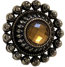 Load image into Gallery viewer, The Everett Collection